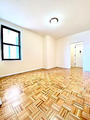 4th image of 542 E 79th St APT 2R