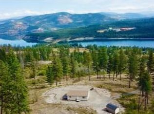 30 Ballard Ave, Kettle falls, WA 99141