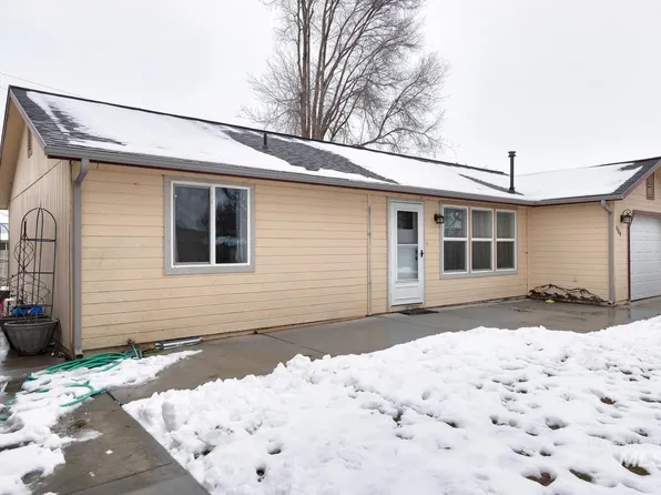 504 E Selway Dr, Homedale, ID 83628