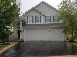 547 Windett Ln, Geneva, IL 60134