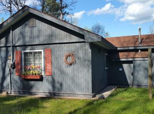 990 Red Water Dr, Luzerne, MI 48636