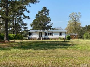 121 Batemans Beach Rd, Roper, NC 27970