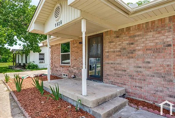 1926 Chiesa Rd — Photo 18