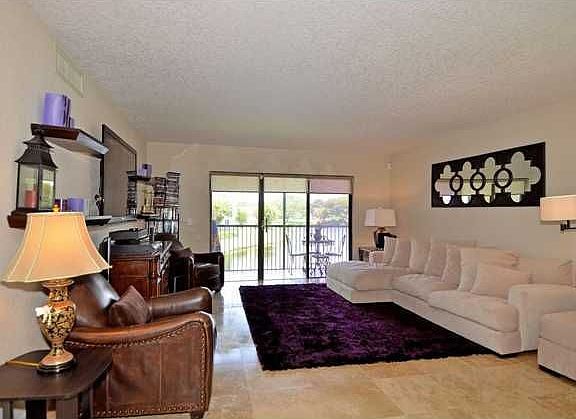 5th image of 358 Lakeview Dr APT 204
