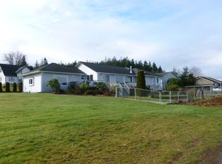 33 Leroux Rd, Sequim, WA 98382