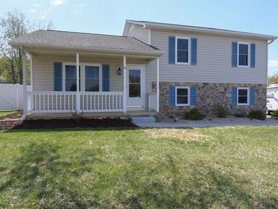 8 Apple Ct, Waynesboro, VA, 22980