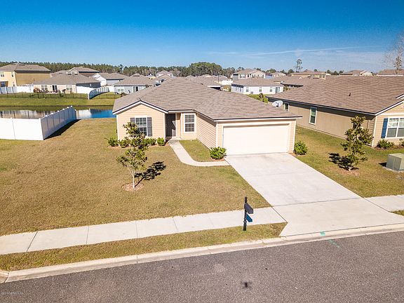 2nd image of 3247 Canyon Falls Dr