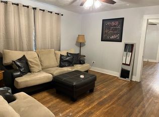 617 12th St APT 3, Huntsville, TX 77340