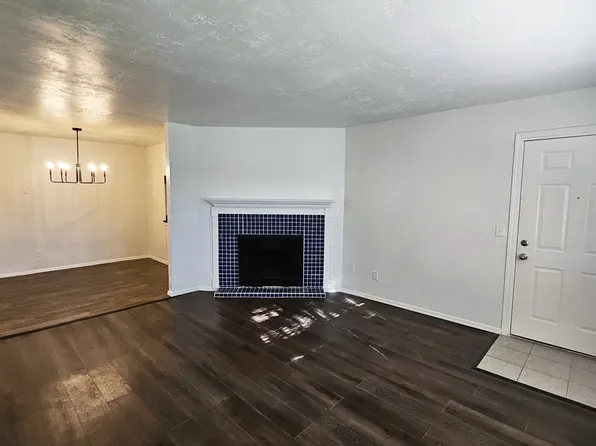 401 12th Ave SE APT 269, Norman, OK 73071