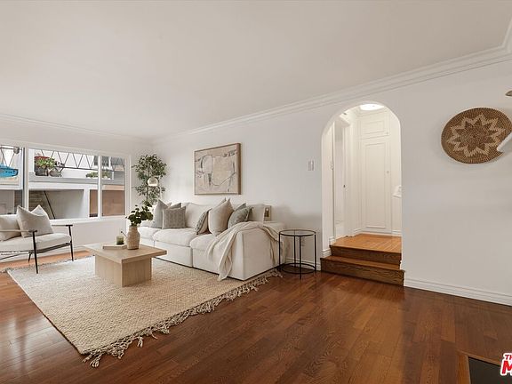 5th image of 1021 5th St APT 107