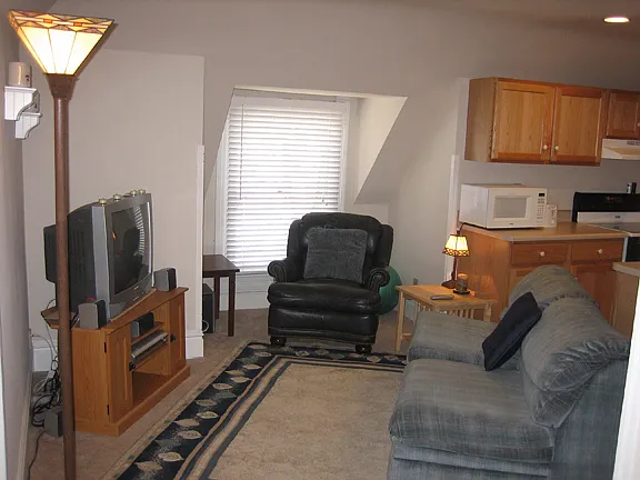 1825 N Grand Ave #A — Photo 14