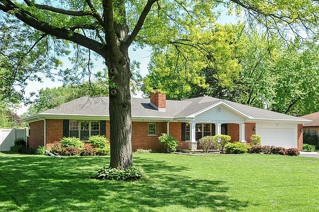 1st image of 12 Glenbrook Dr