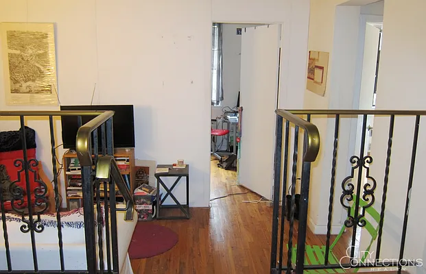 Rented by City Connections Realty | media 19