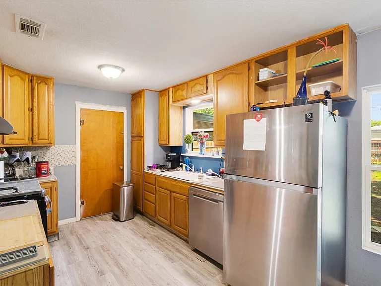 5509 Norma St — Photo 17