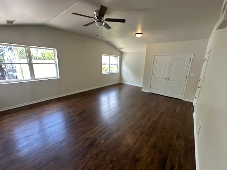 3634 N Ashland Ave — Photo 10