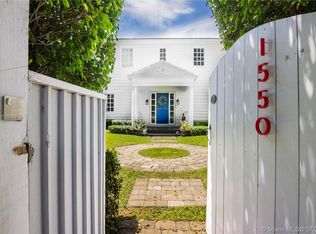 1550 Daytonia Rd, Miami Beach, FL 33141