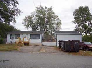 160 Asylum St, Woonsocket, RI 02895