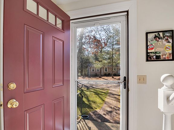 3rd image of 219 Pinecrest Beach Dr