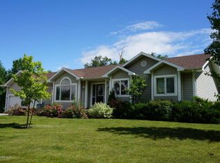 24174 County Road 121, Roseau, MN 56751