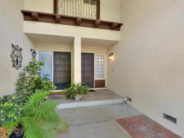 120 Carlton Ave Unit 21