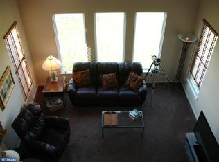 283 Ida Red Dr, Leesport, PA 19533