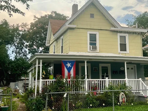 520 Gilmore St, Vineland, NJ 08360