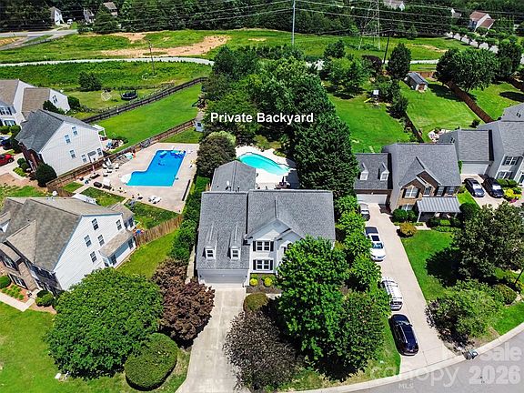 3rd image of 2442 Smith Cove Rd
