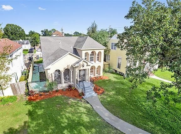2nd image of 4907 Elysian Fields Ave