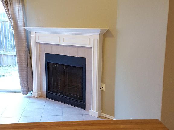 2nd image of 1130 Orchard Park Cir