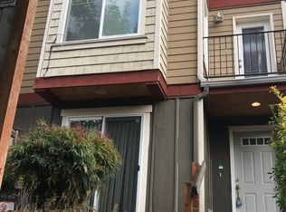 12028 33rd Ave NE APT A, Seattle, WA 98125