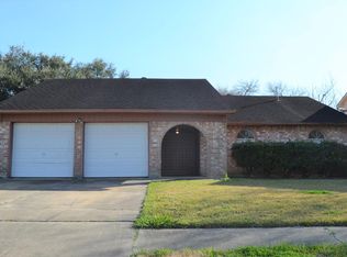 1915 Lantern Ln, Missouri City, TX 77459