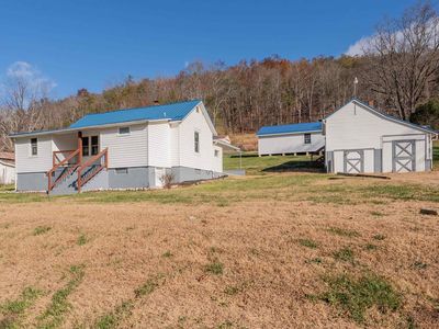 854 Den Hill Rd, Christiansburg, VA, 24073