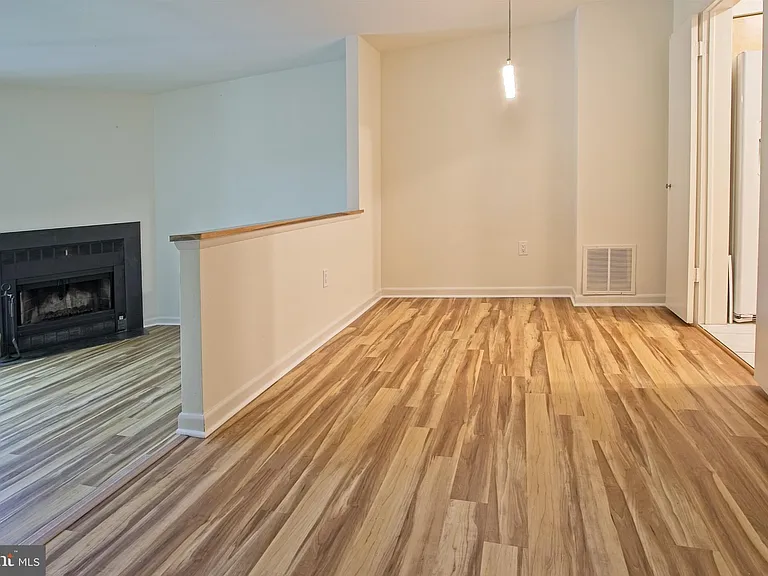 11108 Boathouse Ct #97 — Photo 8