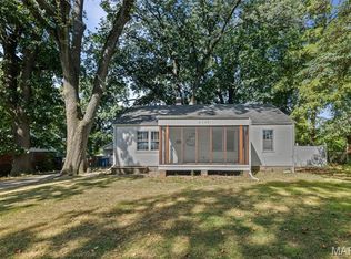 2136 Wyckoff St, Alton, IL 62002