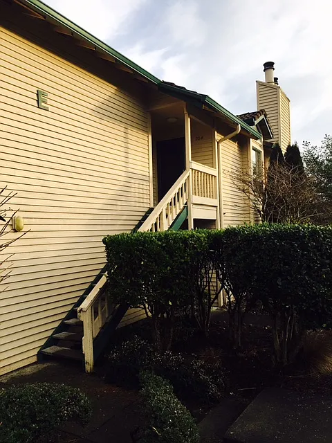 Entry Stair Case
