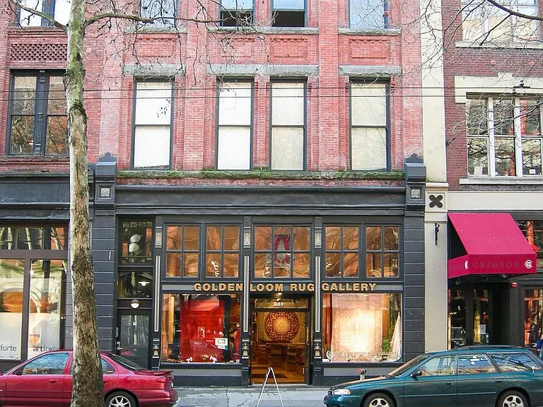 211 1st Ave S Apartments is located in the heart of Pioneer Square — Photo 32