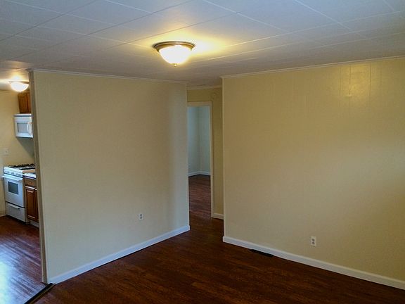 Kitchen/ Living Room Intersection