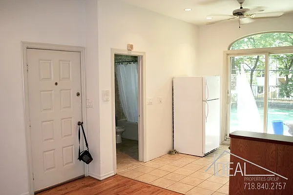 Rented by Ideal Properties Group | media 6