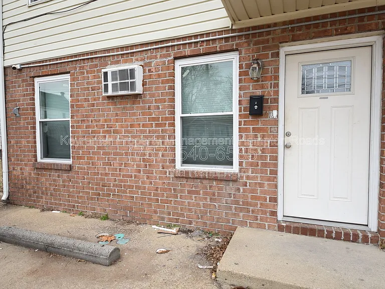 405 Clifton St #A — Photo 4