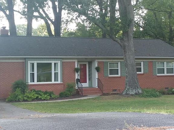 5th image of 1806 Efland Dr