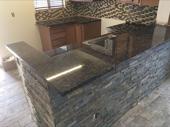 New granite kitchen countertop