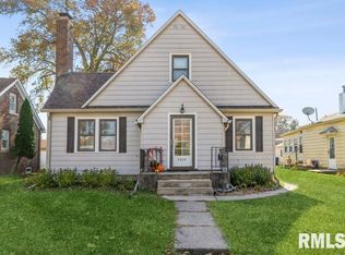 2418 18th Ave #A, Moline, IL 61265