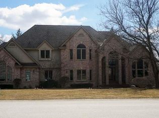 16945 Sanctuary Trl, Brookfield, WI 53005