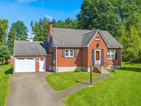 609 Lagrange St, Vestal, NY 13850