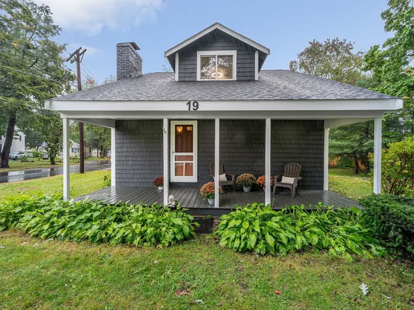 19 South St, Wilmington, MA 01887