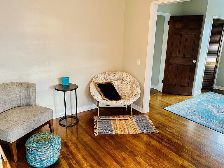 4919 S Centinela Ave — Photo 12
