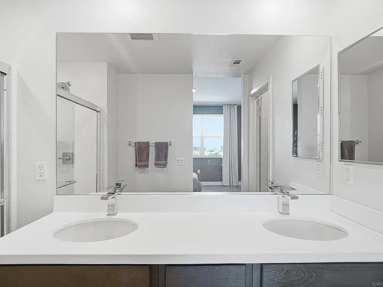 2014 Luzon Ln #8 — Photo 24