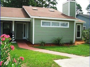 24 Indian Oaks Ln, Surfside Beach, SC 29575