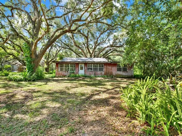 30640 Saint Joe Rd, Dade City, FL 33525