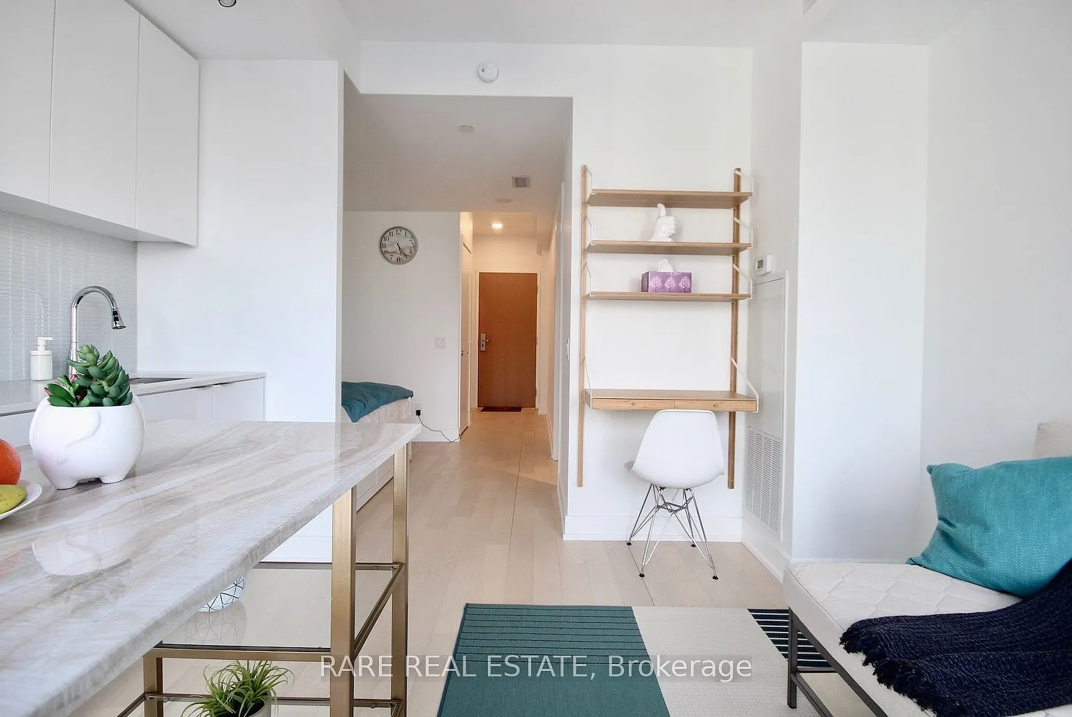 1 bed, $2,200 — Photo 4